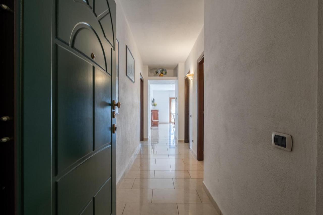 Dimoras Ampio Appartamento Centrocitta Olbia Exterior foto